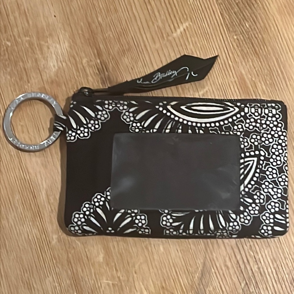 Vera Bradley ID & coin credit card cash drivers license wallet with keychain